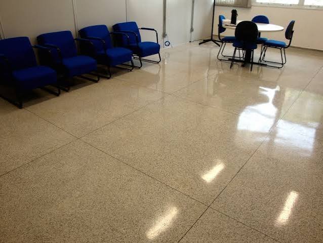 Piso de Granitina - images (3).jpg